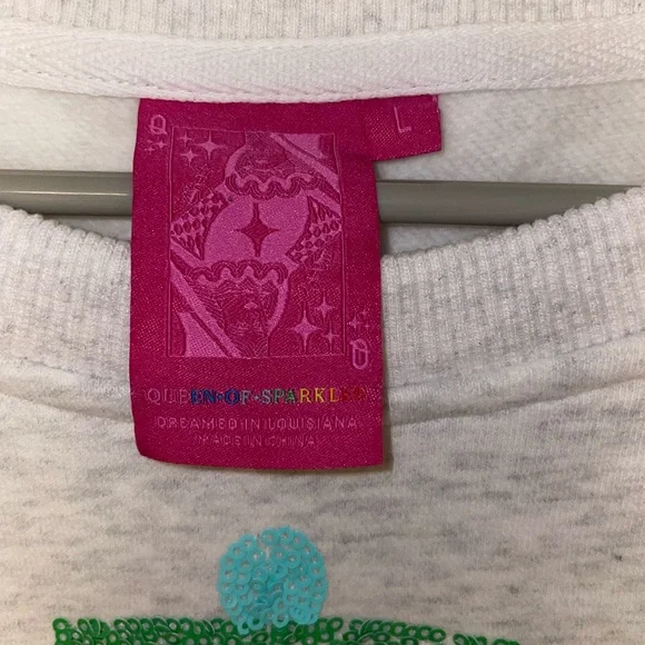 QOS Nutcracker Sweatshirt - Picture 3 of 3